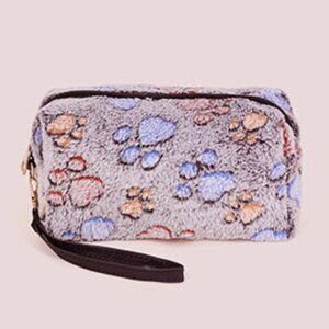 Paw Patterned Faux Fur Wristlet Pouch Bag ( 2  options )